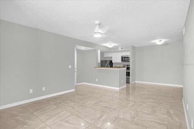 Foto del edificio - 5132 Conroy Rd