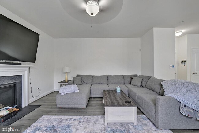 Foto del edificio - 1103 Grady Ct
