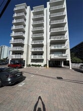 Building Photo - 95 N Birch Rd