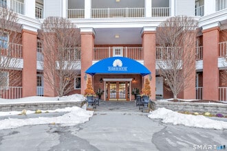 Building Photo - 43 Harbor Dr