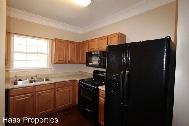 Building Photo - 2 br, 2.5 bath House - 912 Magnolia Leaf D...