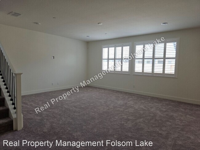 Building Photo - 5 br, 3 bath House - 12767 Herringbone Way