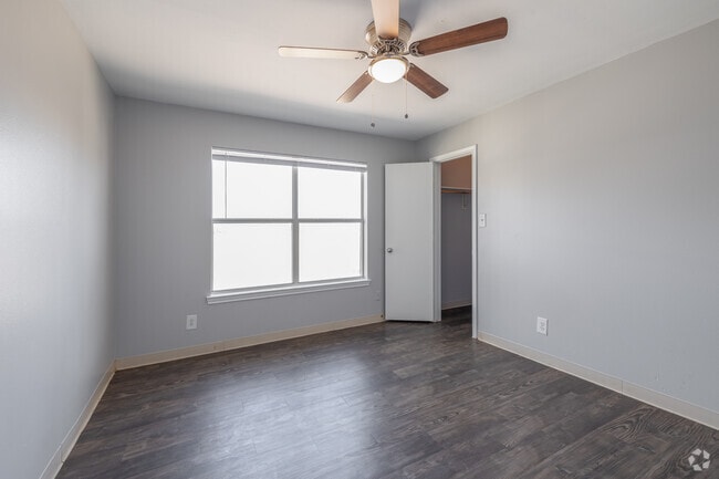3BR, 2BA Second Bedroom - zAmistad Apartments