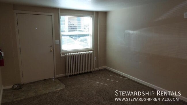 Photo - 1831 Kincaid St Apartment