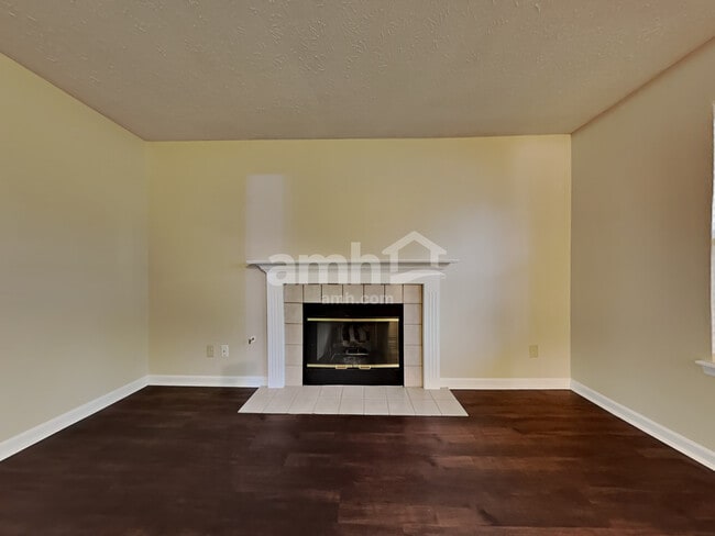 Foto del edificio - 1085 Sunmeadow Circle