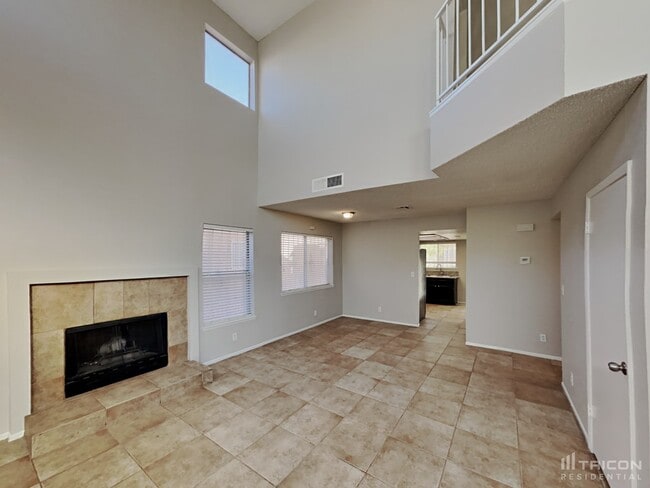 Building Photo - 5848 Goodsprings Ct