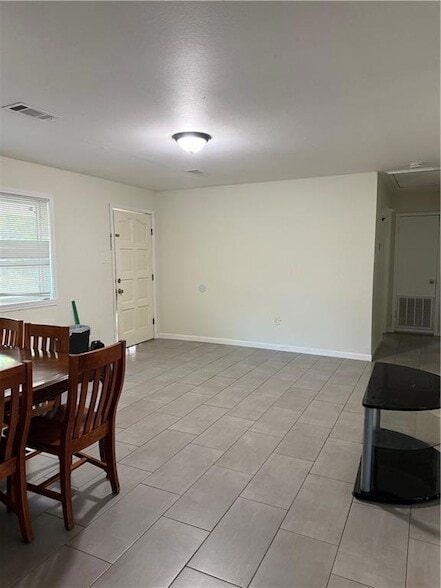 Building Photo - 133 LA-1077