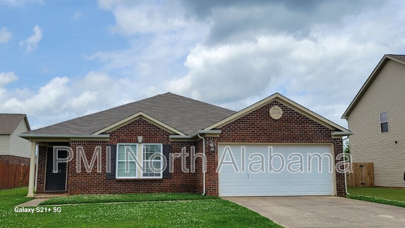 Primary Photo - 29979 Abbeywood Ln