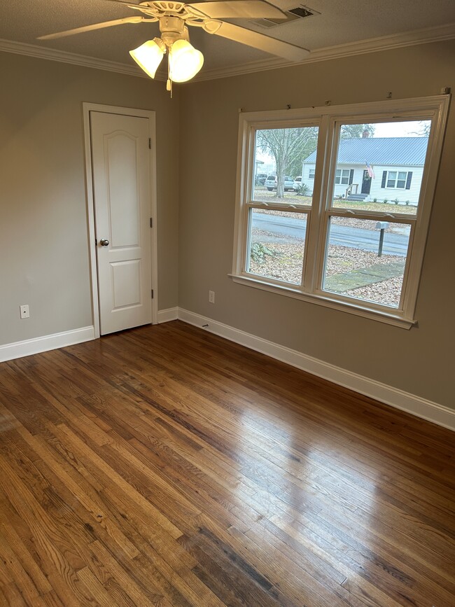 Foto del edificio - 272 Buena Vista Ct