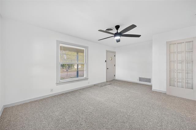 Building Photo - 516 Berend St