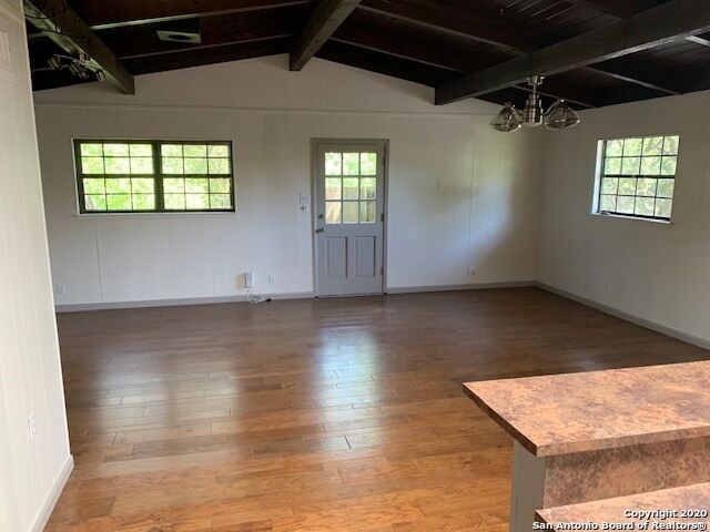 Building Photo - 212 S Winston Lane