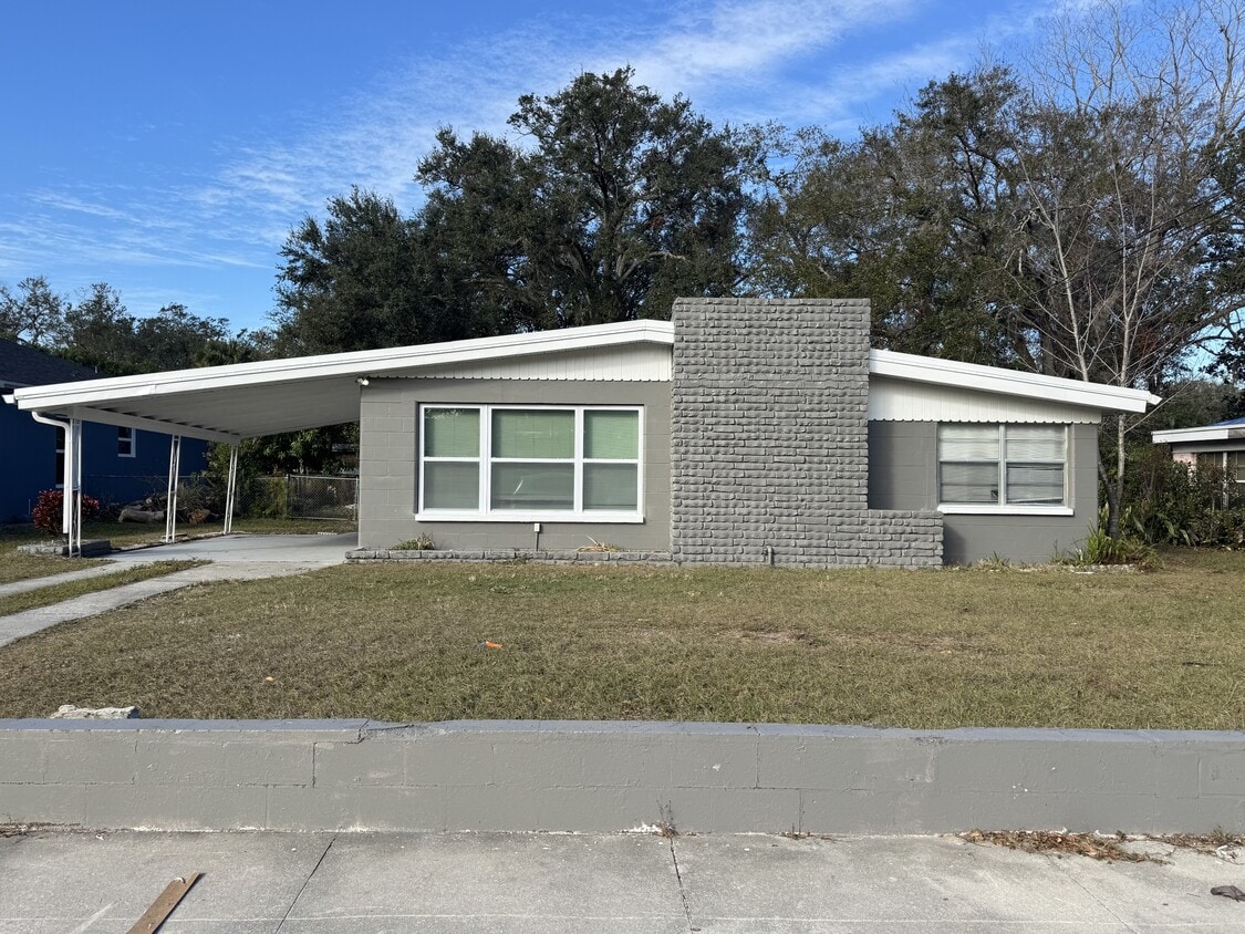Photo - 6410 N 20th St (Tampa, FL)