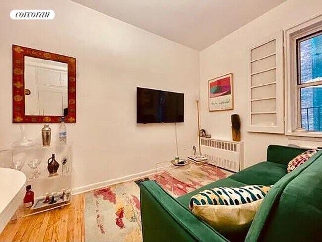 Foto del edificio - 2790 Broadway