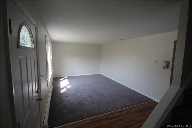 Building Photo - 133 Rethal St