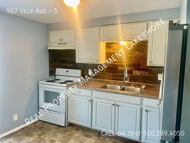 Building Photo - 967 Velp Ave