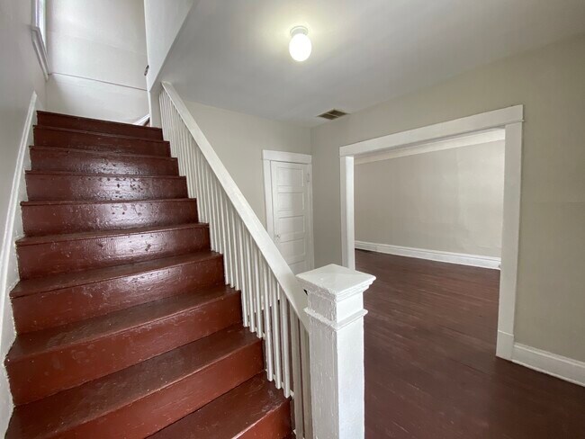 Foto del edificio - 735 Alexander St SE