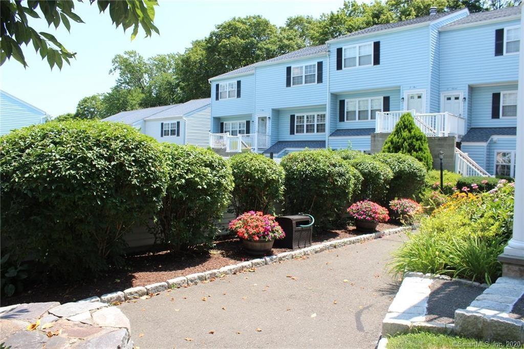 Foto principal - 14 Fairview Ave
