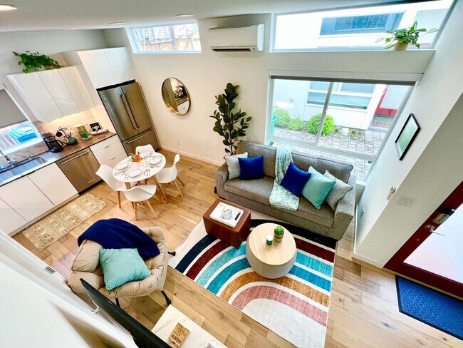 Foto del edificio - 700 Broadway E