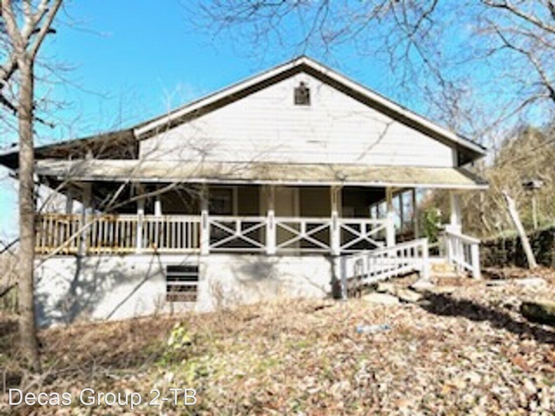 Primary Photo - 4 br, 1.5 bath House - 5102 Cedar St.