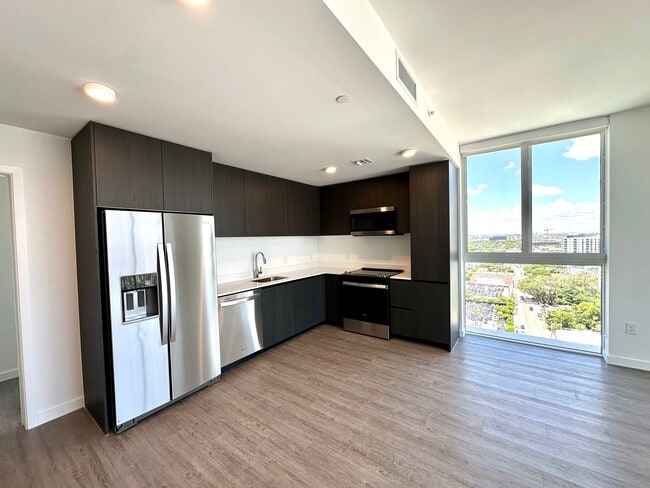 Foto del edificio - 234 NW 17th St