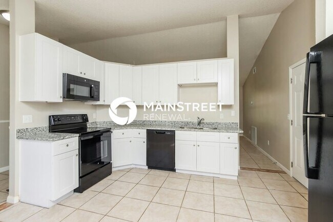 Building Photo - 3 Bedroom Pet-Friendly Home in PALM BAY, F...