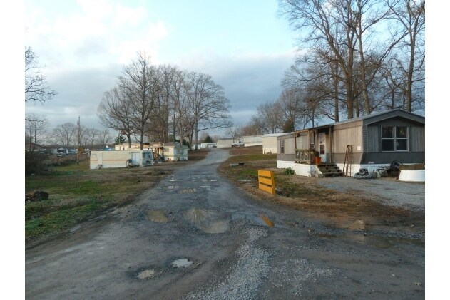 Casa móvil - Hickory Corner MHP