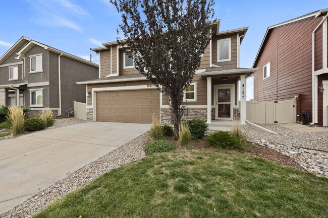 Foto del edificio - Beautiful 4-Bedroom Home on Benecia Drive ...