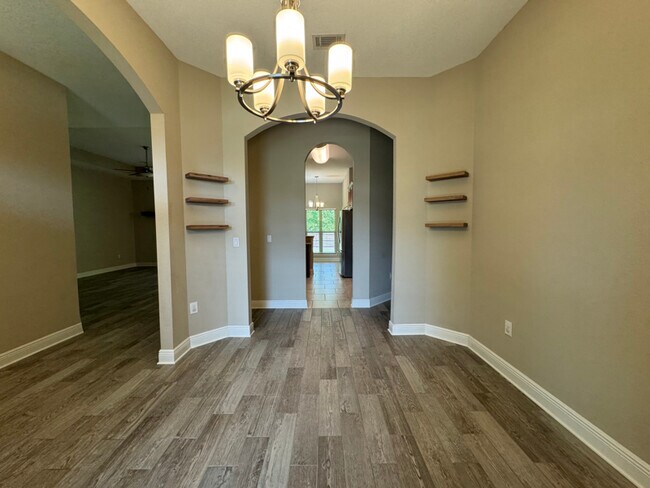 Foto del edificio - 2103 Frontera St