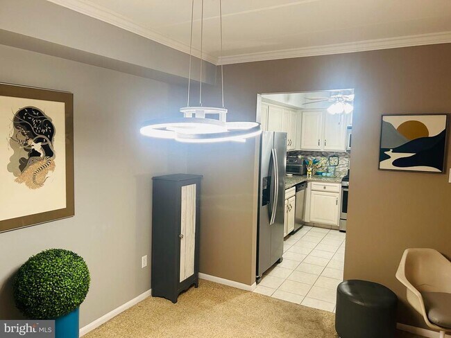 Foto del edificio - 60104 Delaire Landing Rd