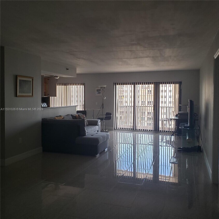Primary Photo - 1201 S Ocean Dr