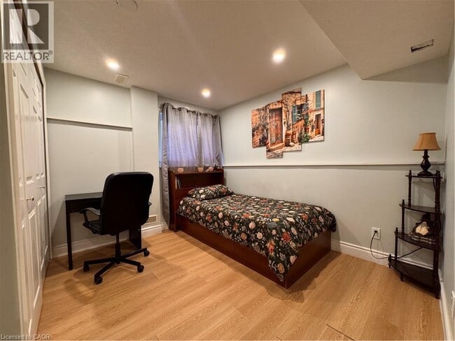 Building Photo - 110 Marl Meadow Dr