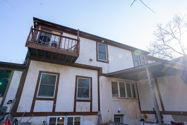 Foto del edificio - 5 Mill Pond Rd