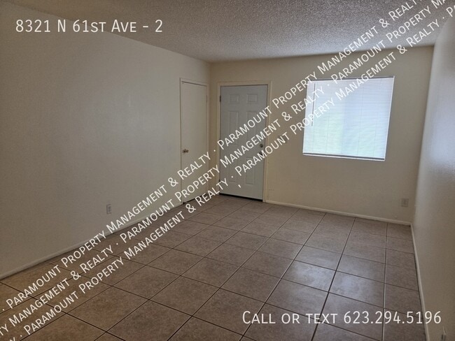 Foto del edificio - 8321 N 61st Ave