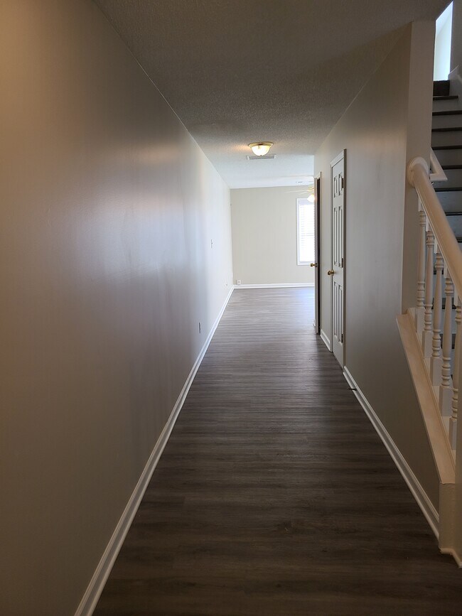 Entrance Hall to family room - 520 Parkway Rd