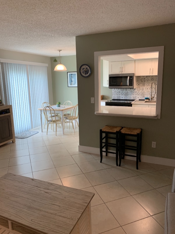 Foto del edificio - 10125 Manatee Ave W
