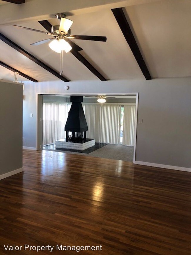 Building Photo - 4 br, 2 bath House - 5712 Waring Road