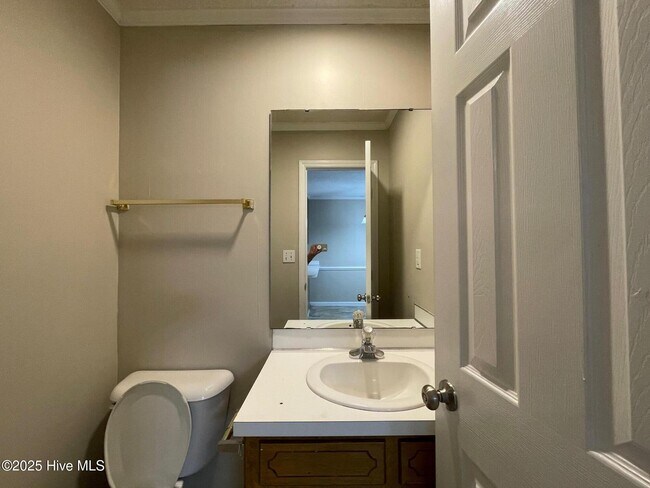 Foto del edificio - 3816 Sterling Pointe Dr