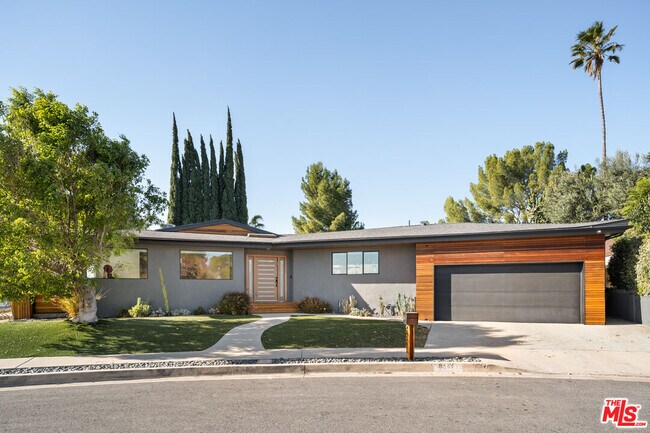 Foto del edificio - 8547 Shoup Ave