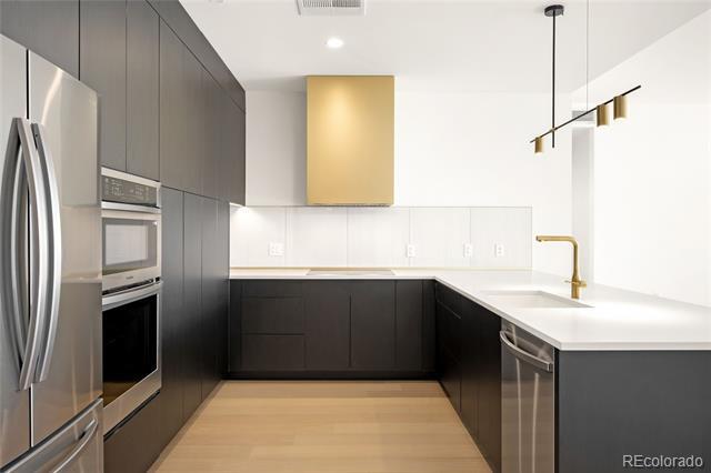 Foto del edificio - 3520 Chestnut Pl