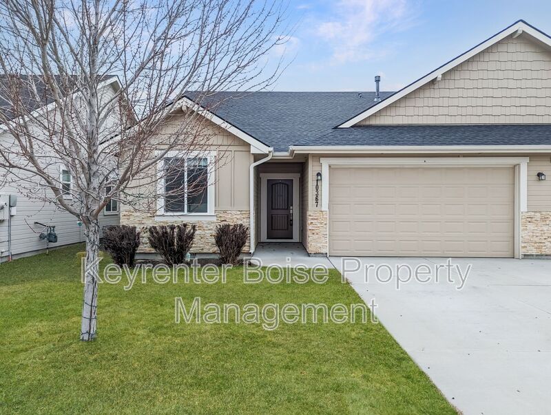 Primary Photo - 10367 W Portola Dr