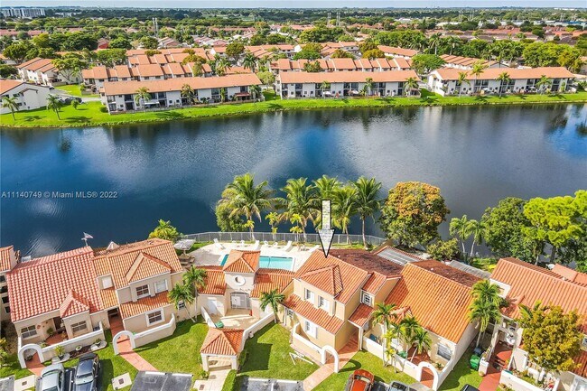 Foto del edificio - 6457 SW 132nd Ct