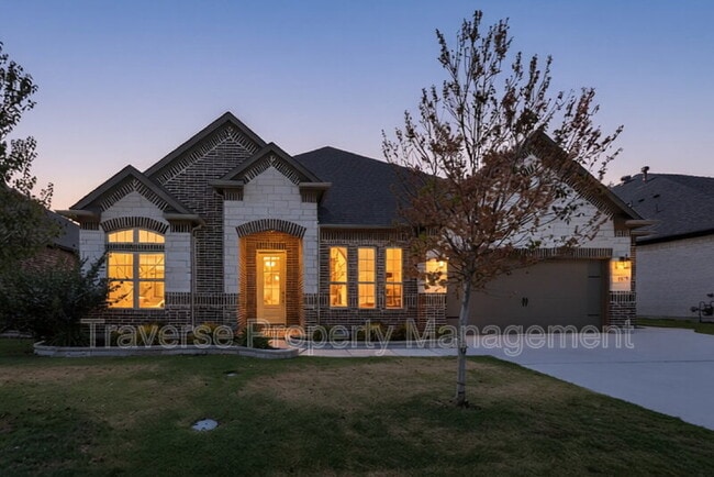 Building Photo - 1073 Fleetwood Dr