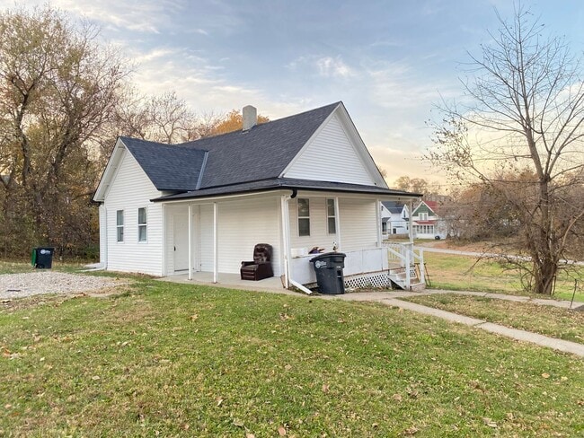 3 bed 1 bath - 3 bed 1 bath House