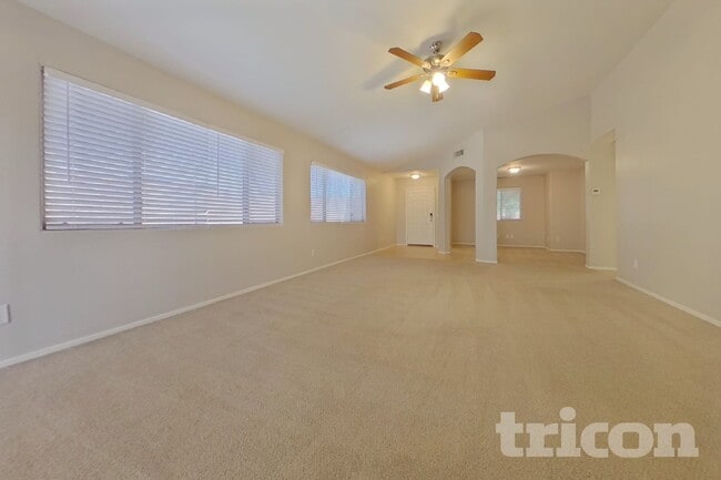 Building Photo - 25683 W St Kateri Dr