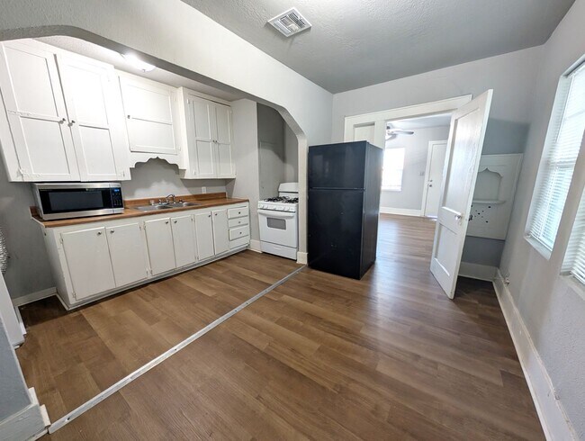 Foto del edificio - Adorable One Bedroom
