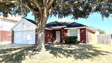 Building Photo - 9202 Aberdeen Lake Dr