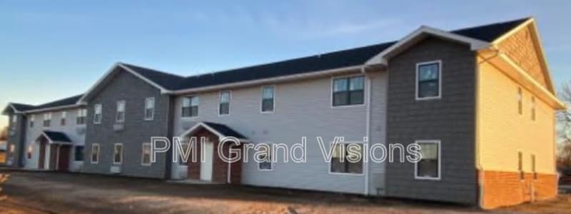 Foto principal - 1401 W North 4th St