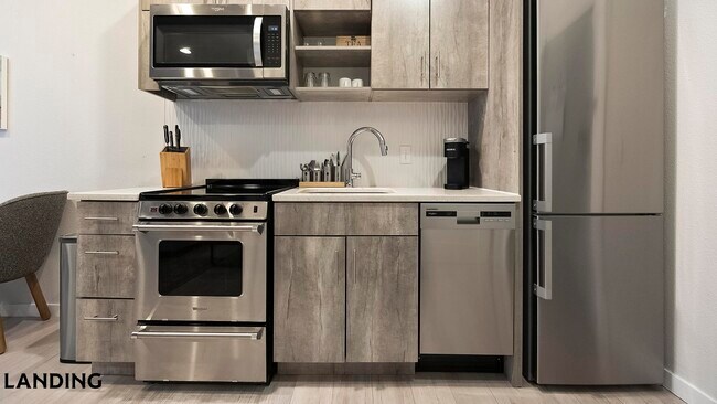 Building Photo - 3022 Zuni St