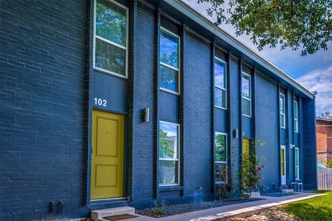 Foto del edificio - 3806 Southway Dr