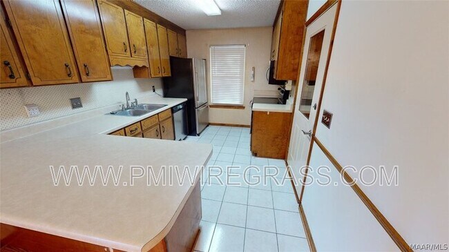 Foto del edificio - 10820 Co Rd 1